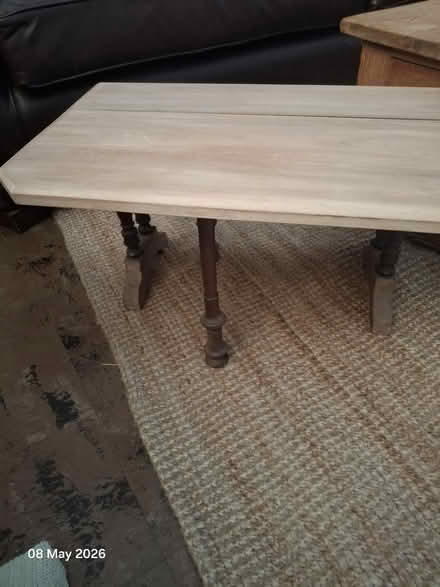 Photo of free Wooden little Antique table (TW10 Ham) #2