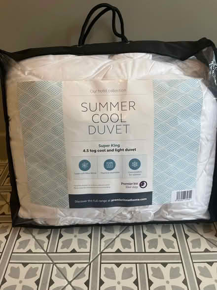 Photo of free 2 duvets, super king size (Palmers Green N13) #2