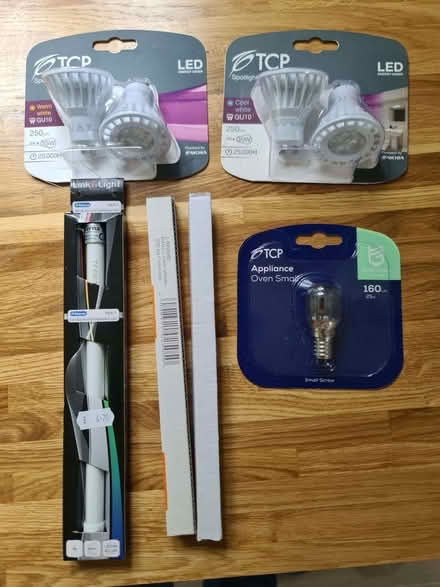 Photo of free Various light bulbs (Bisley Old Road GL5) #1