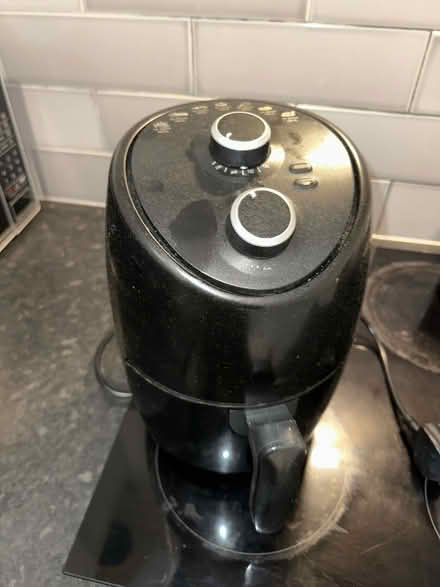 Photo of free Air Fryer (Se29ez) #1