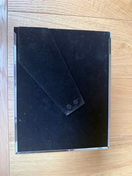 Photo of free Silver photo frame (Wood Green N22) #3