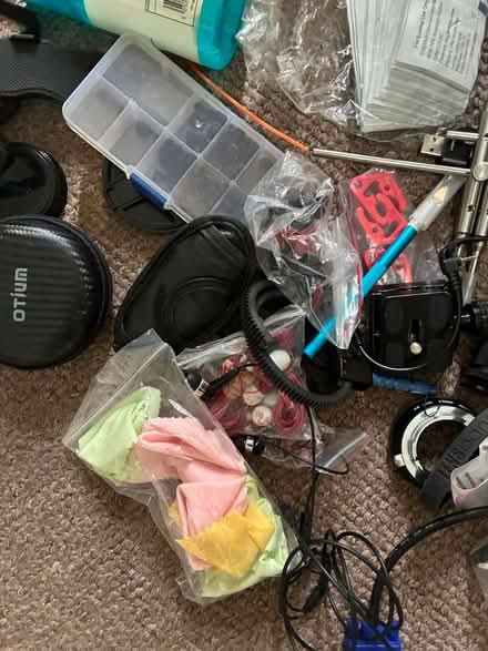 Photo of free Camera and electronics bundle (Ealing Broadway W5) #4