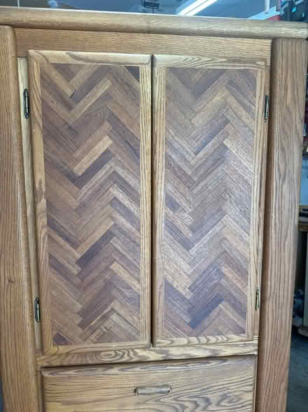 Photo of free 6 drawer dresser and tall chest (Yosemite and 225) #4