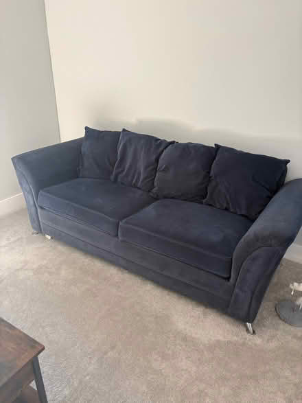 Photo of free Blue sofa (Castleford WF10) #1