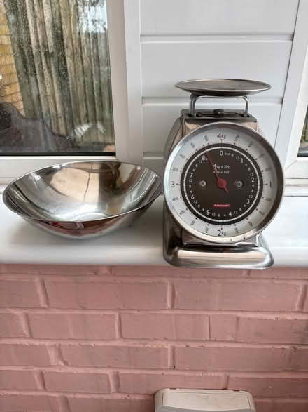 Photo of free Kitchen scales (Hollingdean BN1) #3