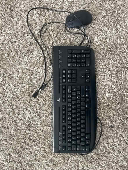 Photo of free Black usb keyboard and mouse (Sanderstead hill CR2) #1