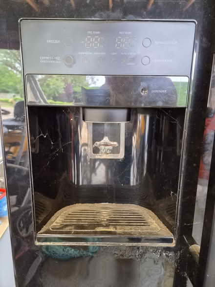 Photo of free LG American fridge freezer (Stoke Hammond MK17) #3
