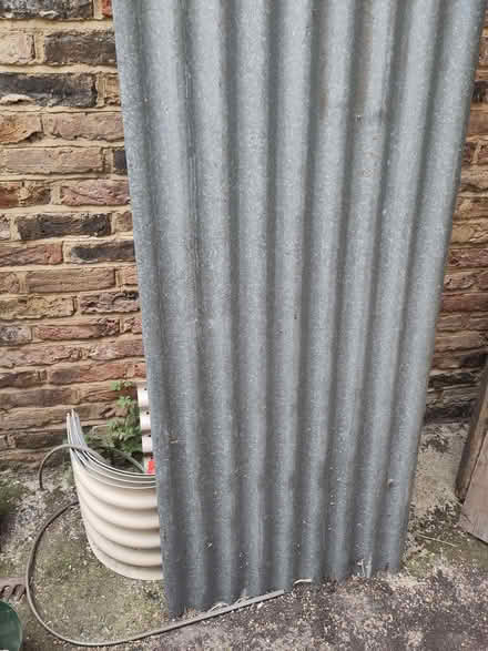Photo of free Corrugated iron, 305cm x 65cm (Kentish Town NW5) #2