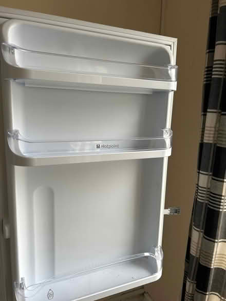 Photo of free Hot point fridge freezer-working (Torre) #3