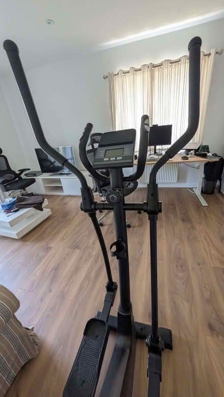 Photo of free Cross trainer (Leatherhead KT22) #2