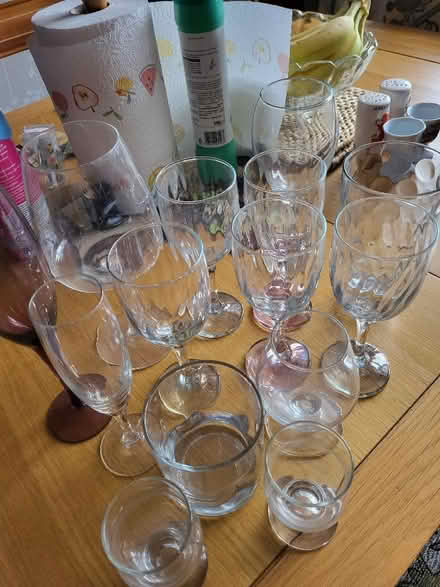Photo of free Mugs & Glasses (Round Green LU3) #4