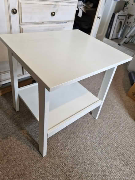Photo of free White coffee table (SG5) #1