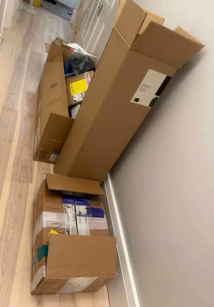Photo of free Soft packaging + clean boxes (Crosspool) #1