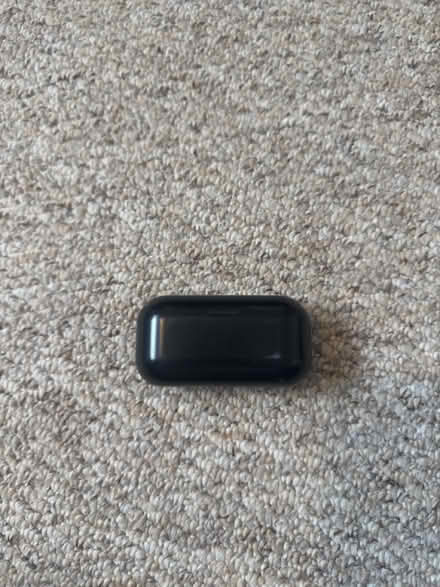 Photo of free Selection of Bluetooth items (ME5) #3