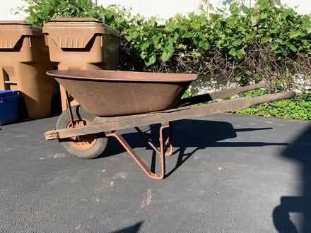 Photo of free wheelbarrel (North Cheektowaga) #1