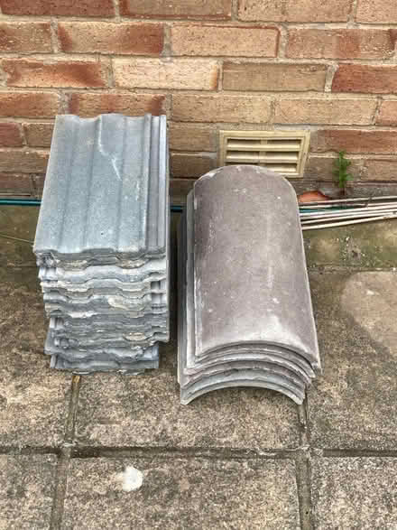Photo of free Unused roof tiles (Bowerham LA1) #1