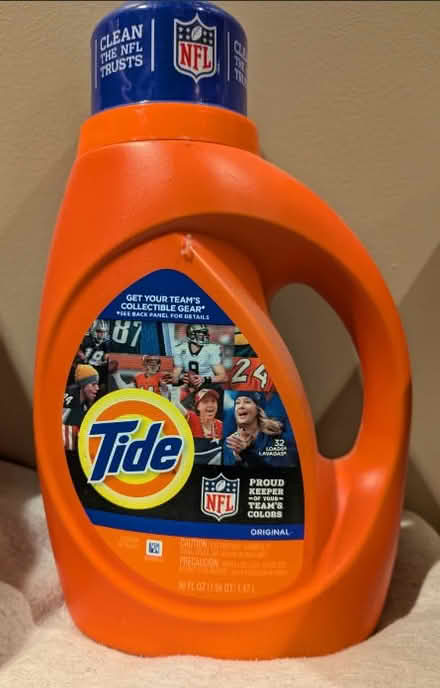 Photo of free NON-"he" laundry detergent (Shoreline near 185th) #1