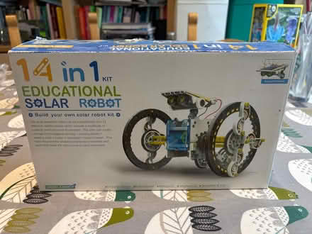 Photo of free Solar robot kit (Eynsford DA4) #1