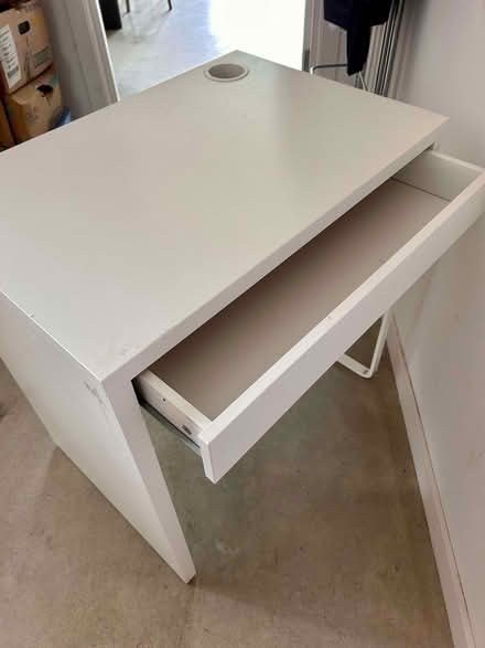 Photo of free Small white ikea desk (Potten End HP4) #3