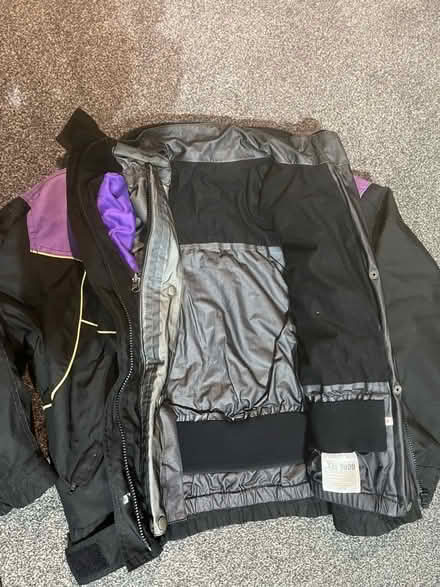 Photo of free Ladies BMW Motorcycle Gortex suit (Black Park LL14) #3