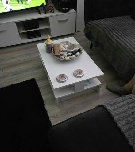 Photo of free White coffee table (Lime Gate OL8) #1