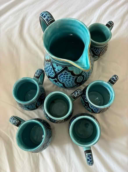 Photo of free Blue patterned Jug and 6 mugs (Northchurch HP4) #2