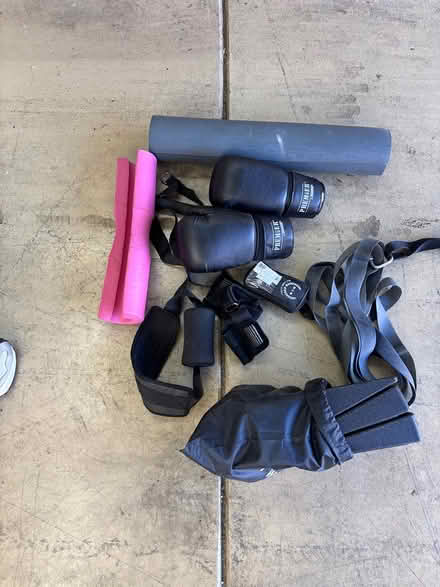 Photo of free Various workout gear (Walnut Creek) #1
