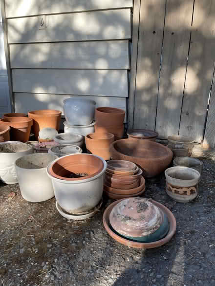 Photo of free Lotsa Pots (Muir Oaks, Martinez) #1
