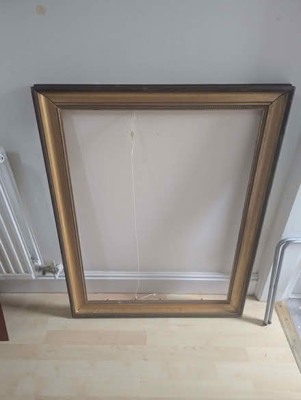 Photo of free Very large antique wooden picture frame (Harlaxton NG32) #1