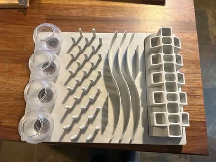 Photo of free Cat/dog feeder (Cosby LE9) #3
