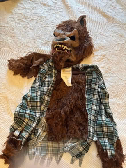 Photo of free Werewolf costume new (Hampstead, mw3) #1