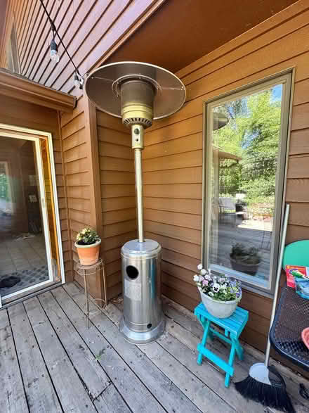 Photo of free Patio heater (Eden Prairie) #1