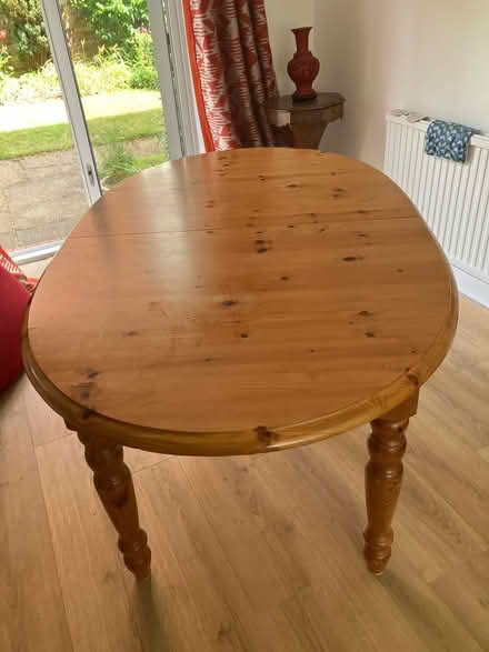 Photo of free Pine table, extends (Kew TW9) #1