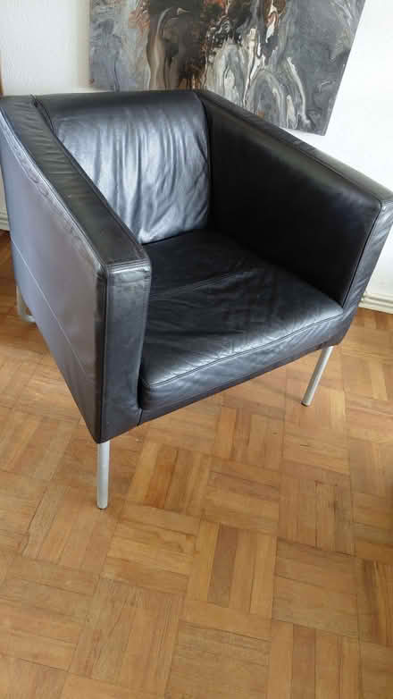 Photo of free Black armchair (Putney SW15) #1