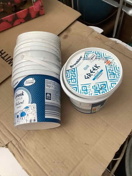 Photo of free Pots with lids (Caton LA2) #1