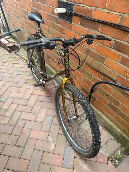 Photo of free Emelle mountain bike (Little Heath RG31) #3