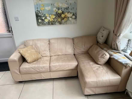 Photo of free Cream corner chaise sofa (Ainsdale PR8) #1
