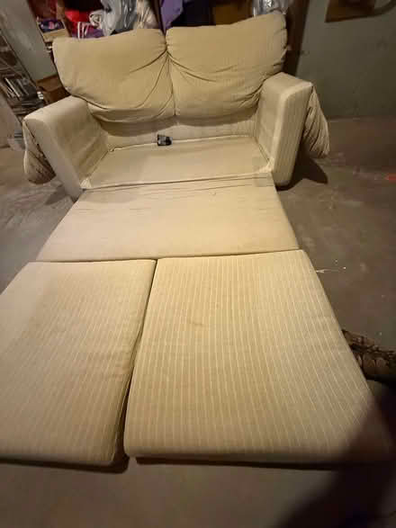 Photo of free Small sofa/ sleeper (Zena section of Woodstock) #2