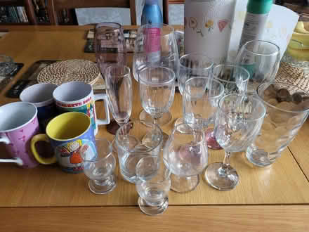 Photo of free Mugs & Glasses (Round Green LU3) #1