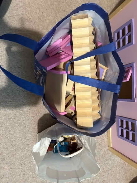 Photo of free Dolls house (Nailsworth) #4