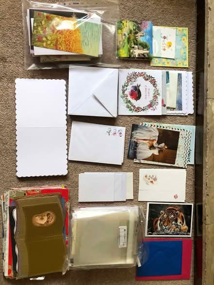 Photo of free 2 Boxes Crafting Items (HG4) #2