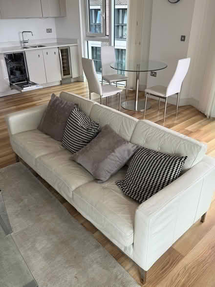 Photo of free Sofa white 3 seater (Aldgate East - E1) #2