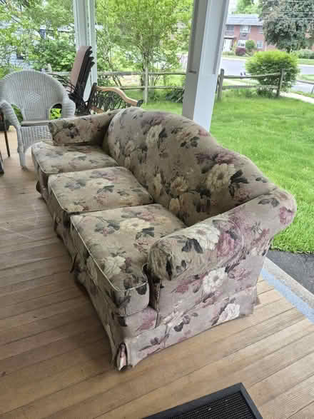 Photo of free Full size sofa, floral pattern (Unionville) #2