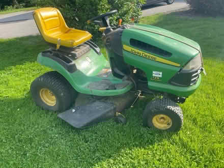 Photo of free John Deere Lawn Tractor (Amesbury Ma) #1