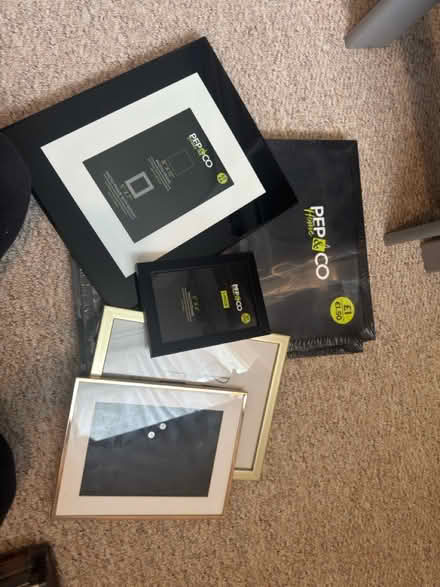 Photo of free Selection of picture frames (ME5) #1