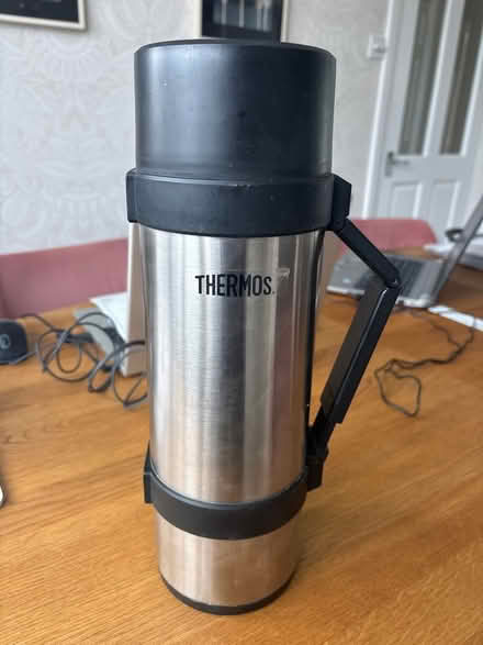 Photo of free Thermos Flask large (Ware SG12 0) #1