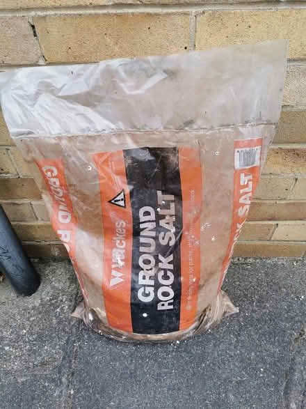 Photo of free 25kg bag of rock salt (BR5) #1