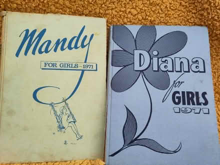 Photo of free 2 Girls' Annual 1971 (Weston Rhyn SY10) #1