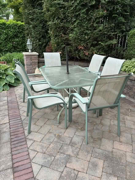 Photo of free Outdoor table and chairs (Langhorne-Middletown Township) #1