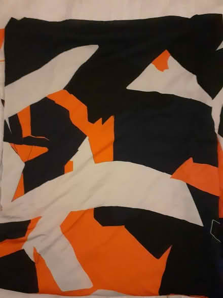 Photo of free Orange white black material (Birmingham City Centre B4) #1